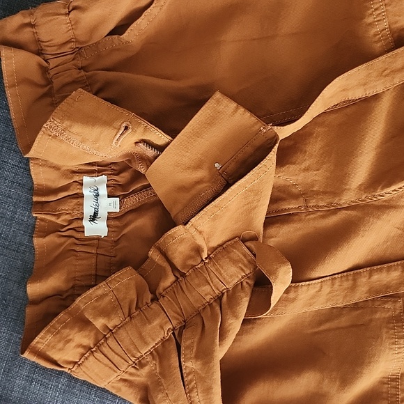 Madewell pants, Size medium - Picture 5 of 6